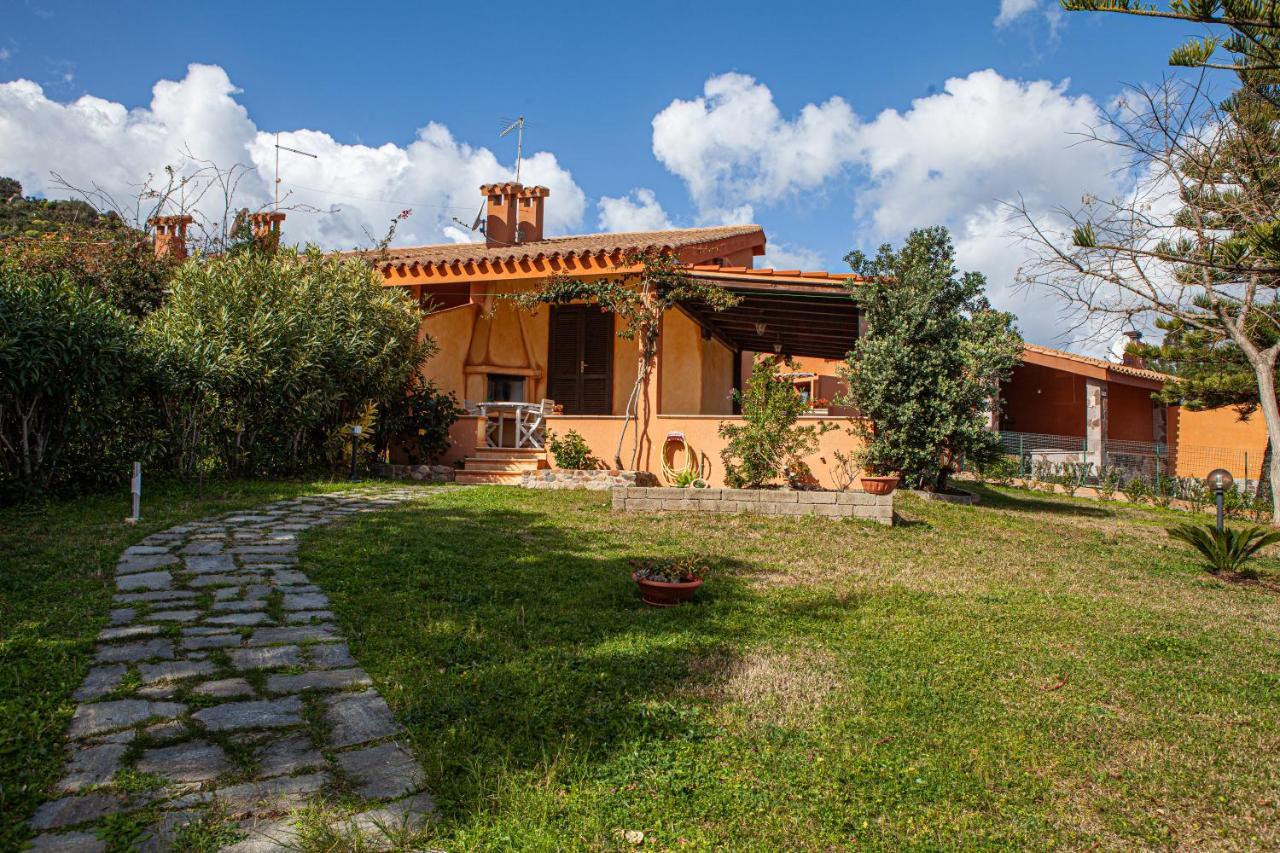 Domomea - Villetta Poseidone Costa Rei Exterior photo